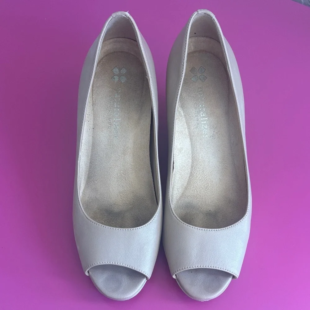 NATURALIZER Nude Color Peep-Toe Wedges - Picture 2 of 10